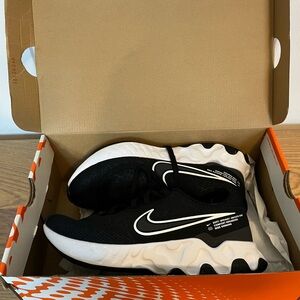 Nike Black and White Sneakers